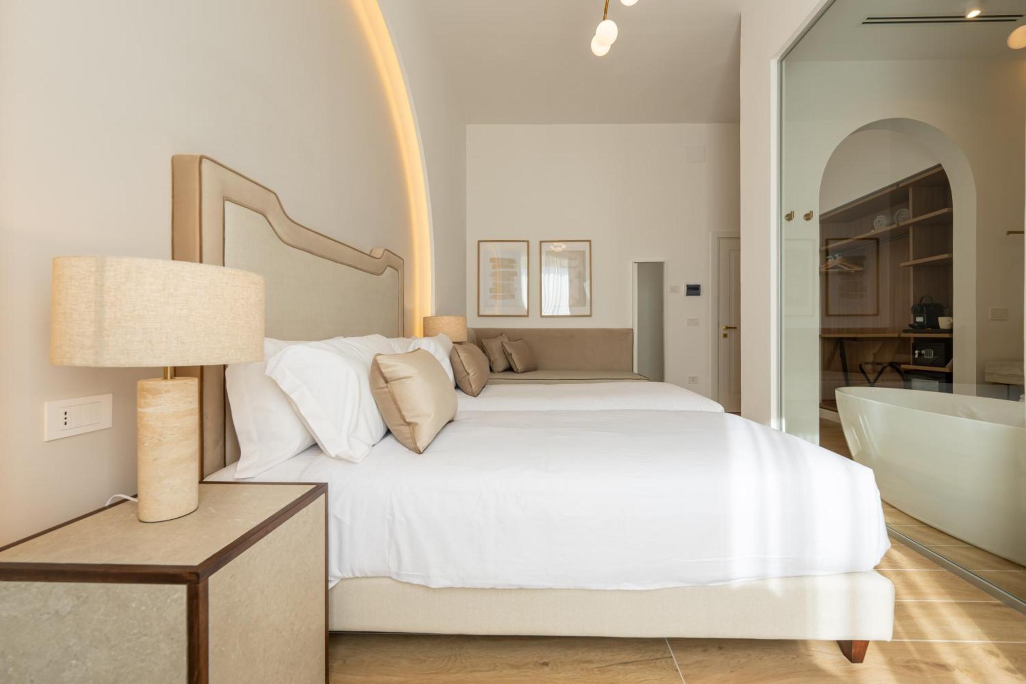 Puro By Unico Relais Hotel เนเปิลส์ ภายนอก รูปภาพ